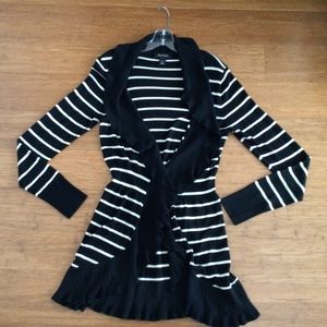 White House  Black Market Long sleeves stripped cardigan .Size L